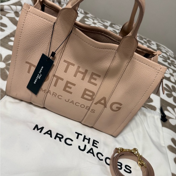 Marc Jacobs Beige Tote Bag - Picture 2 of 5